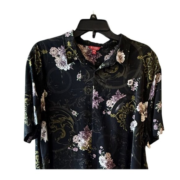 Guess Los Angeles Mens Floral Button Shirt XXL Black With Purple Green Flowers - Picture 2 of 6